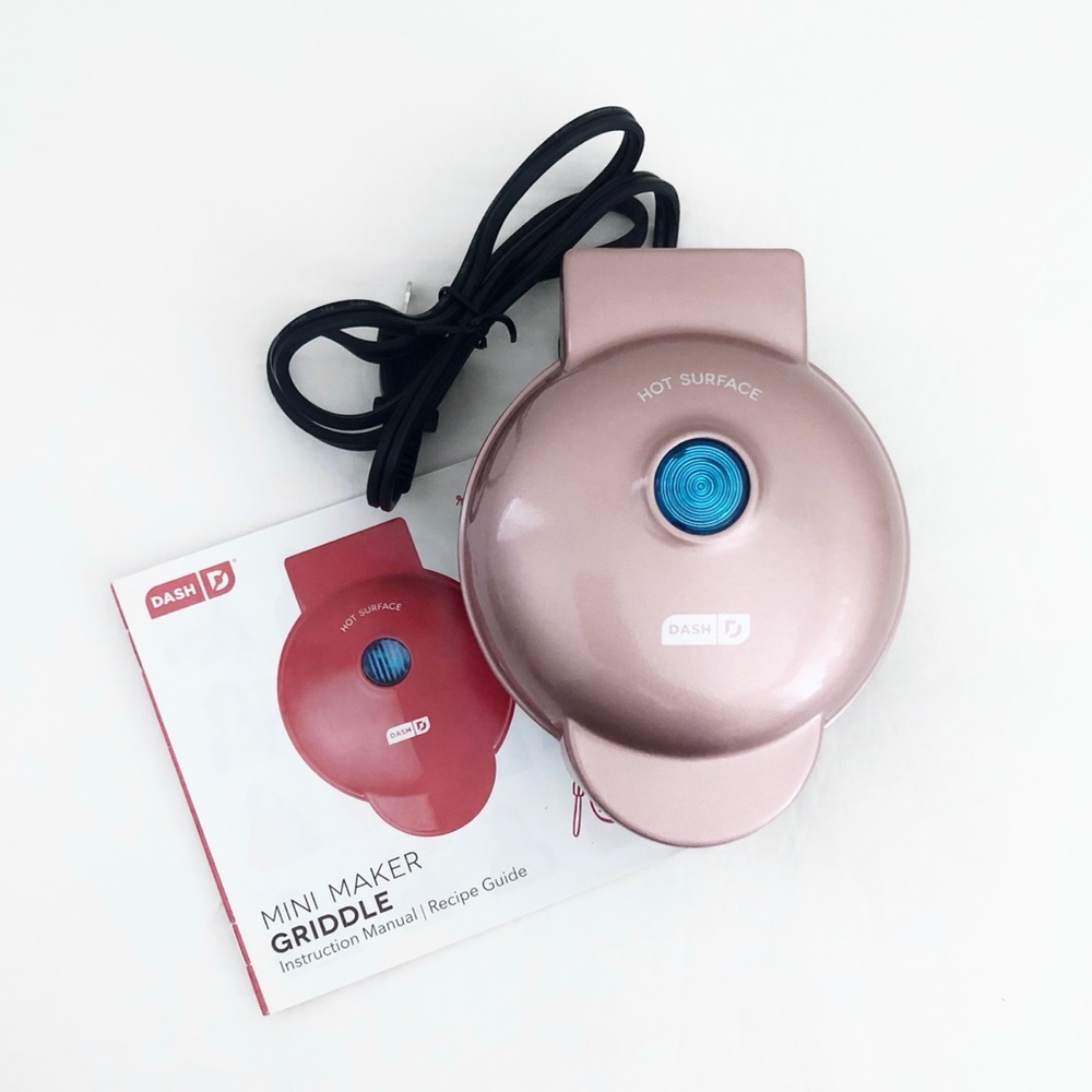 DASH Mini Maker griddle